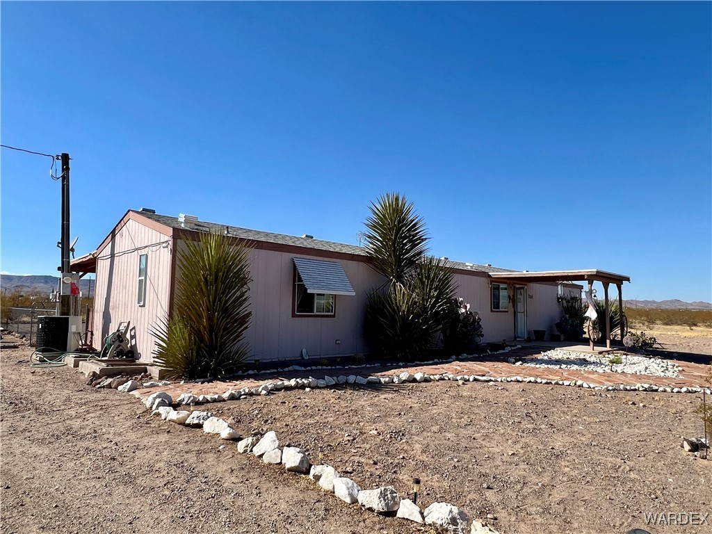 3905 Eloy Road Golden Valley, AZ 86413 - Photo 18 of 45 Front of Structure
