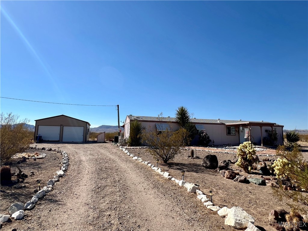 3905 Eloy Road Golden Valley, AZ 86413 - Photo 20 of 45 Front of Structure