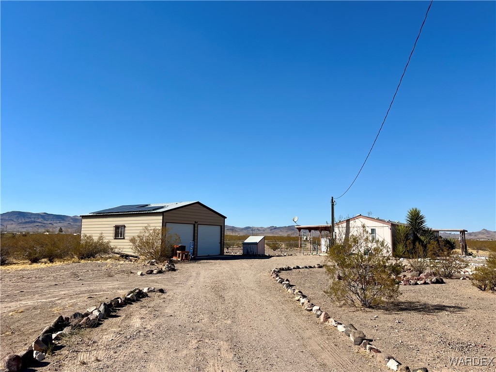 3905 Eloy Road Golden Valley, AZ 86413 - Photo 5 of 45 Front of Structure