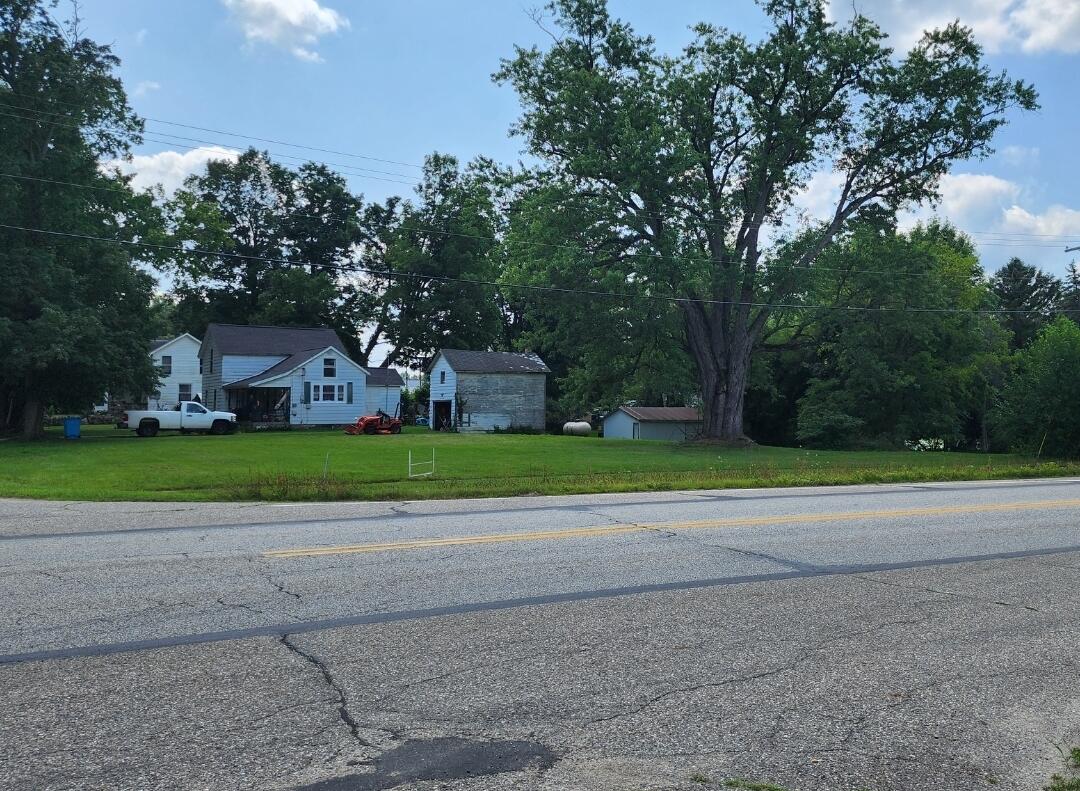 61500 South Main Jones, MI 49061 - Photo 3 of 4 Main S pic 3