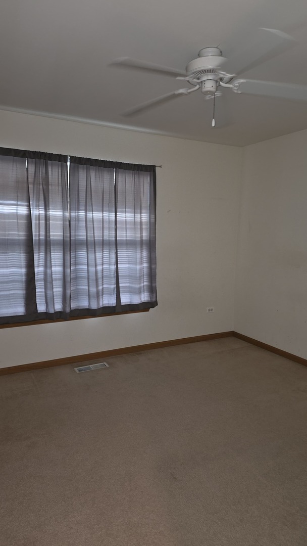 434 Vaughn Circle Aurora, IL 60502 - Photo 14 of 24