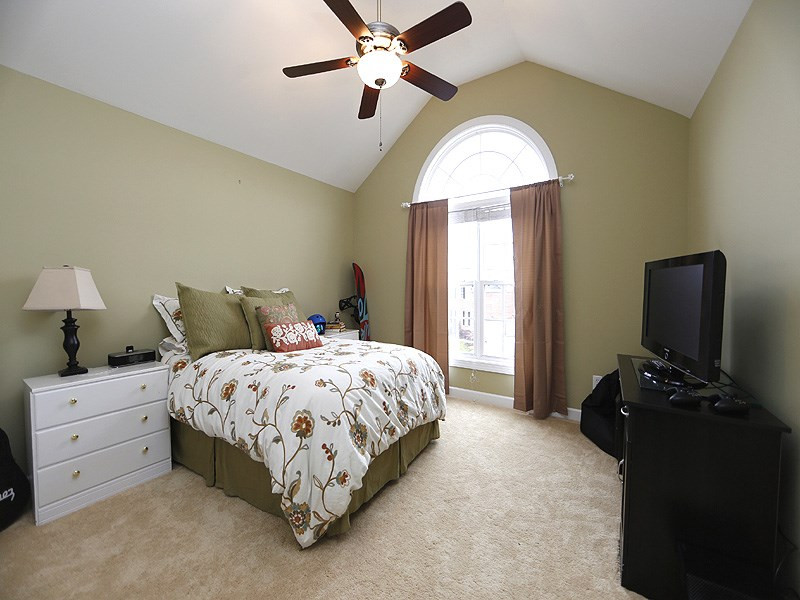 12133 Pawleys Mill Circle Raleigh, NC 27614 - Photo 17 of 25 Photo 17