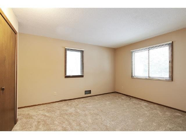 8456 Groveland Road Mounds View, MN 55112 - Photo 11 of 17 Gallery Image 11