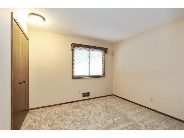 8456 Groveland Road Mounds View, MN 55112 - Photo 12 of 17 Gallery Image 12