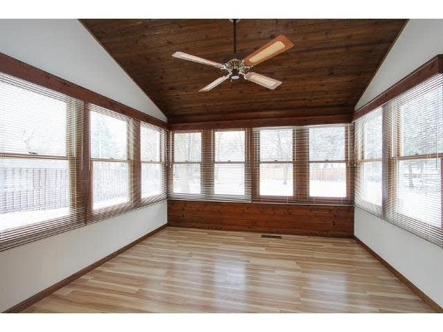 8456 Groveland Road Mounds View, MN 55112 - Photo 6 of 17 Gallery Image 6