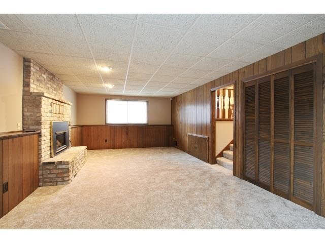 8456 Groveland Road Mounds View, MN 55112 - Photo 7 of 17 Gallery Image 7