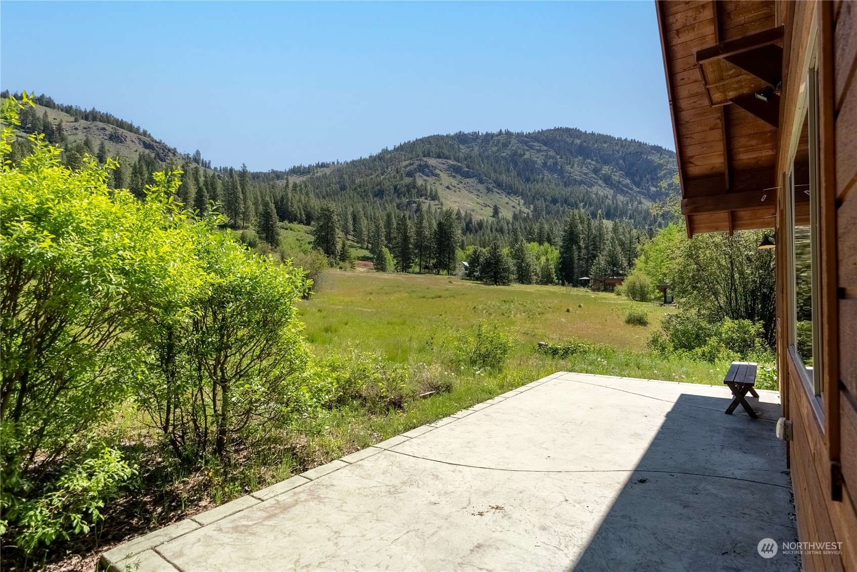 81 Homestead Road Winthrop, WA 98862 - Photo 12 of 39 a view of a back yard