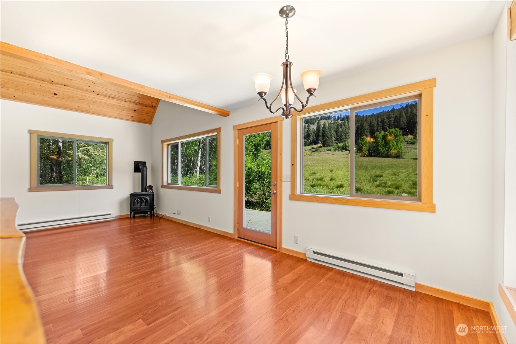 81 Homestead Road Winthrop, WA 98862 - Photo 24 of 39