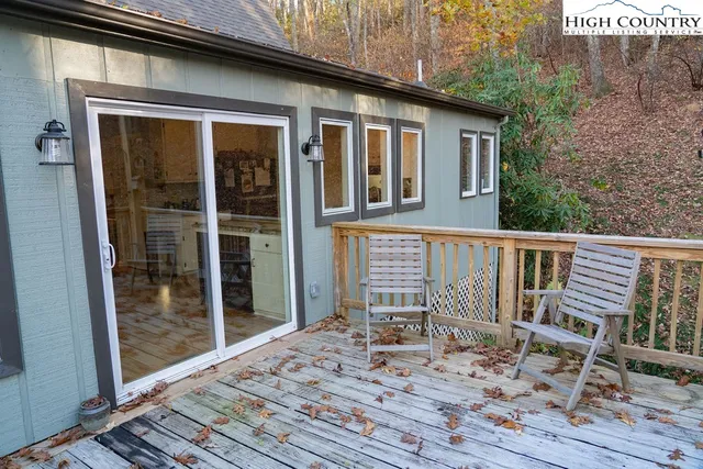 $598,000 | 864 Trojan Horse Circle, Fleetwood, NC 28626