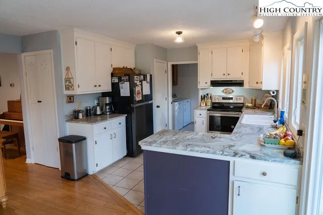 $598,000 | 864 Trojan Horse Circle, Fleetwood, NC 28626