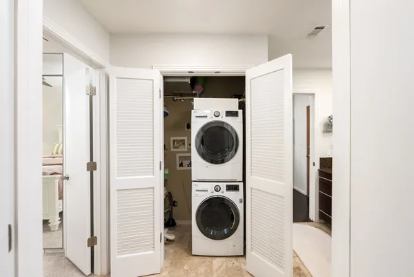 $410,000 | 1600 Barton Springs Road, Unit 5108, Austin, TX 78704