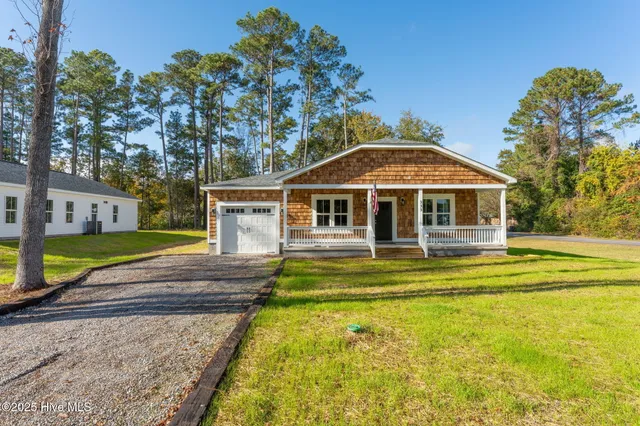 $399,900 | 333 North Dyson Street, Holly Ridge, NC 28445