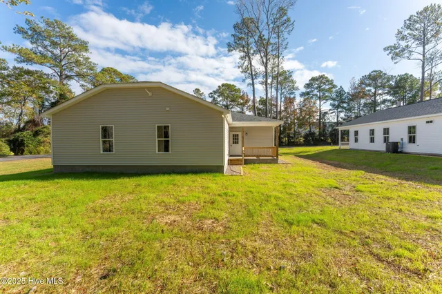 $399,900 | 333 North Dyson Street, Holly Ridge, NC 28445