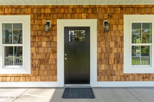 $399,900 | 333 North Dyson Street, Holly Ridge, NC 28445