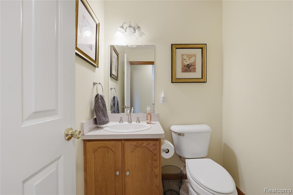 35724 St Clair Drive New Baltimore, MI 48047 - Photo 25 of 52