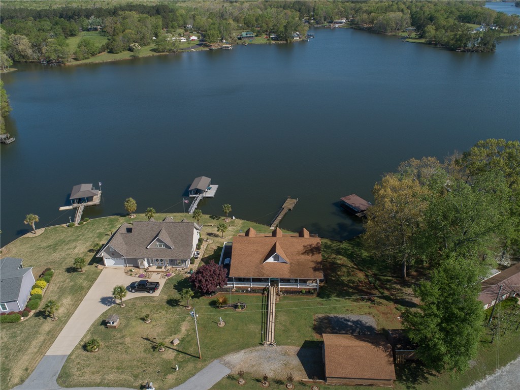 417 McGill Circle Iva, SC 29655 - Photo 2 of 40