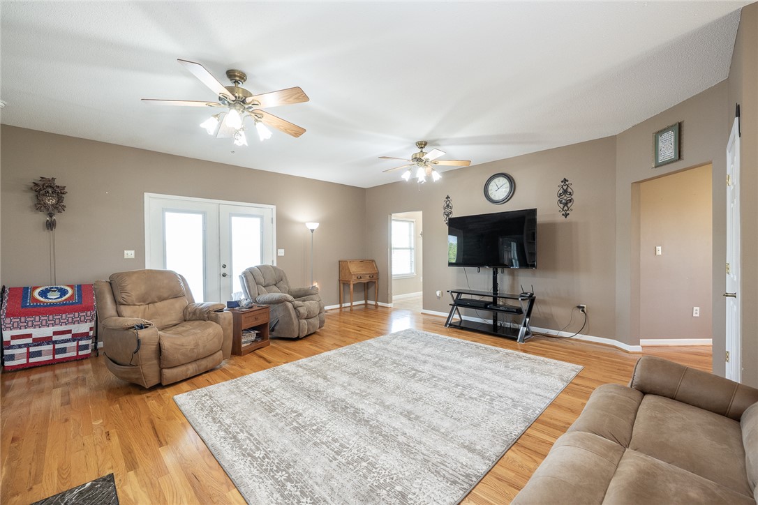 417 McGill Circle Iva, SC 29655 - Photo 8 of 40