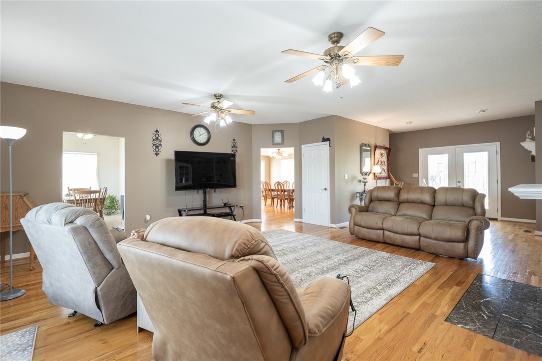 417 McGill Circle Iva, SC 29655 - Photo 9 of 40