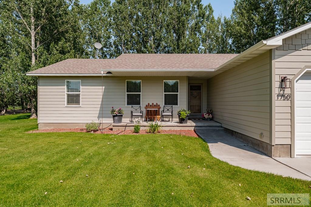 1750 Clements Lane Rexburg, ID 83440 - Photo 5 of 39