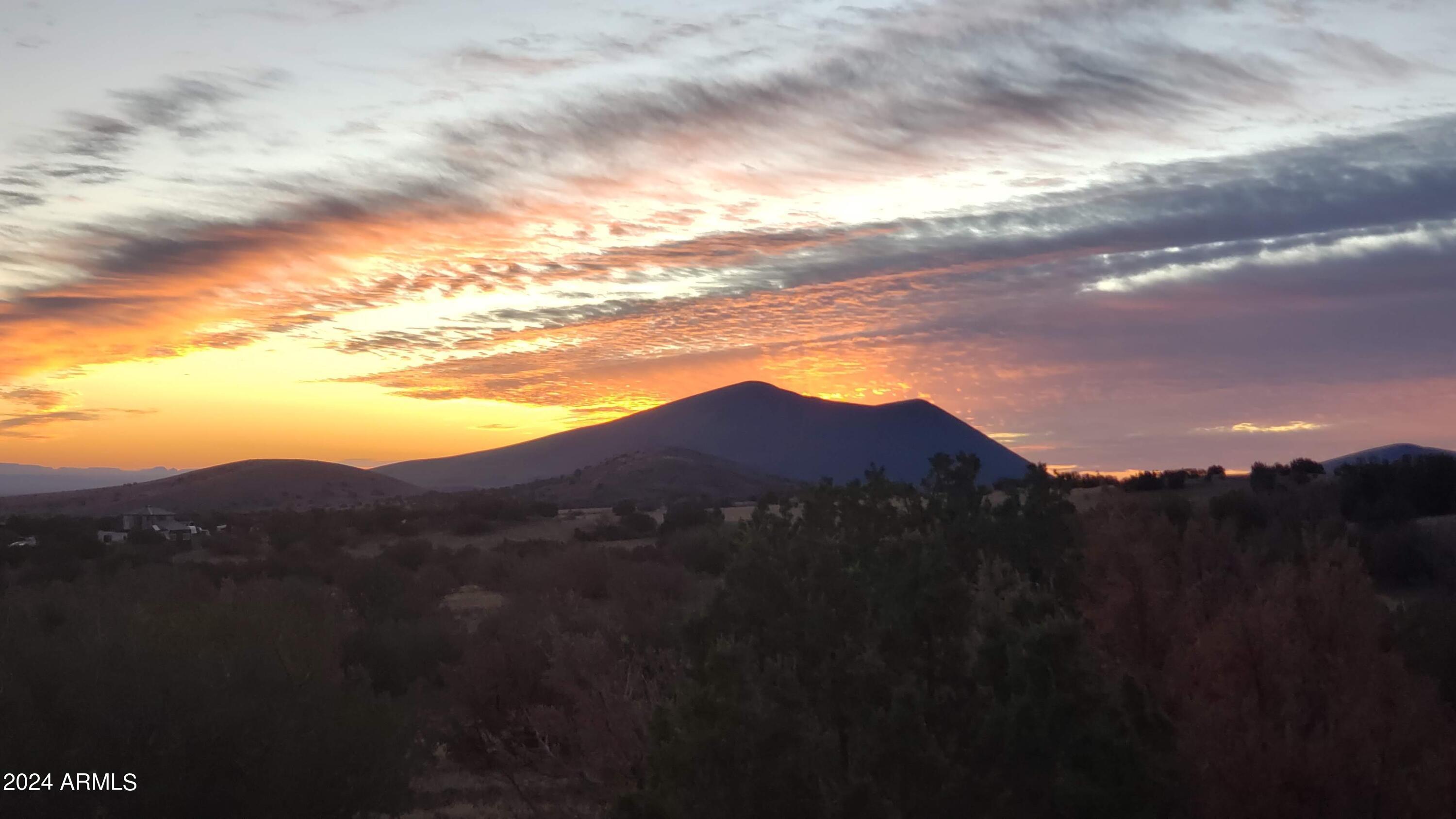 110 Leupp Road Flagstaff, AZ 86004 - Photo 66 of 73 20201031_073815
