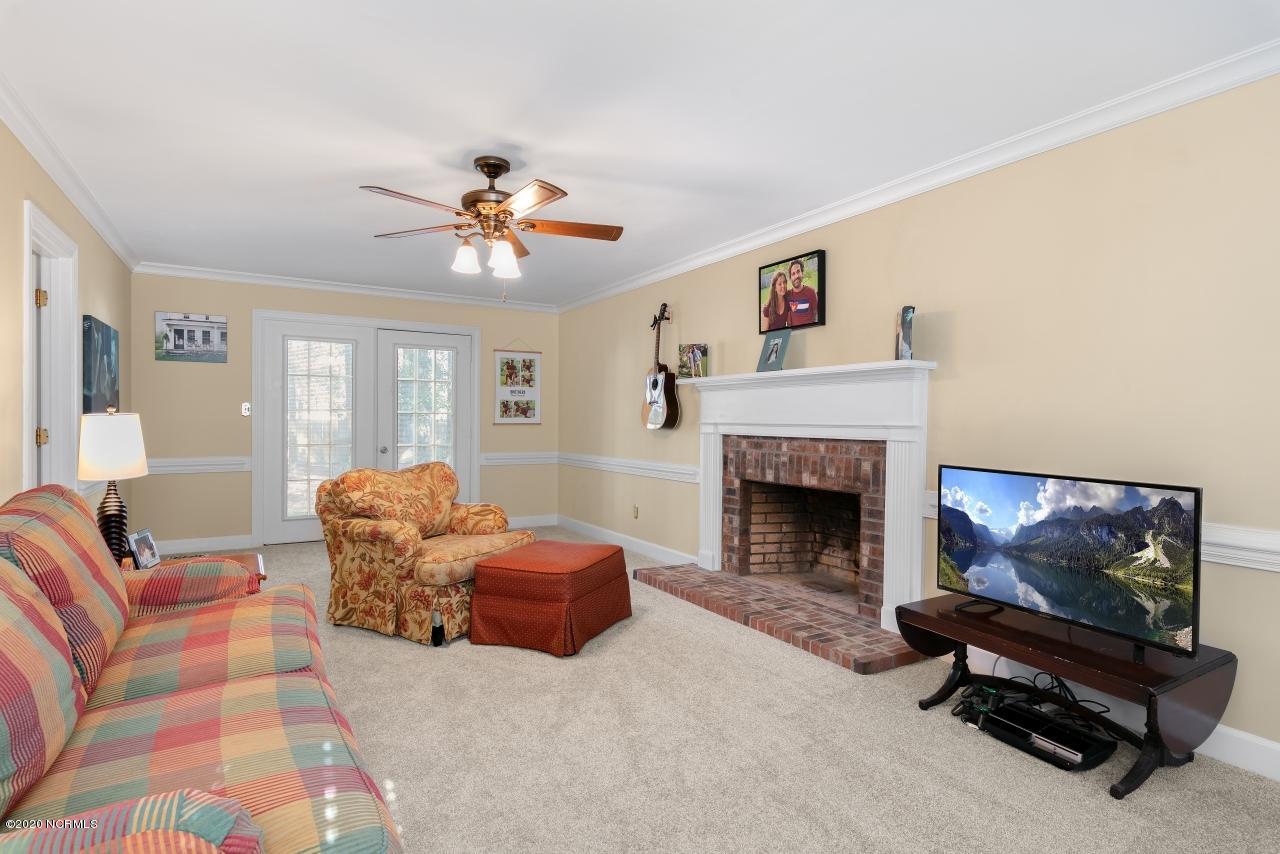 1718 Ridgeway Street West Wilson, NC 27893 - Photo 4 of 37 Great Room