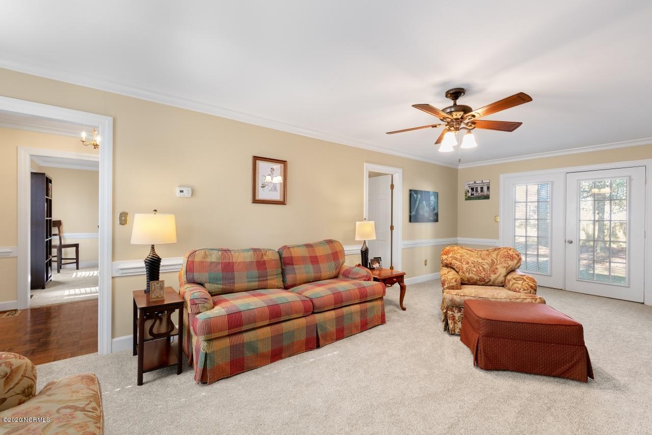 1718 Ridgeway Street West Wilson, NC 27893 - Photo 8 of 37 Great Room 4