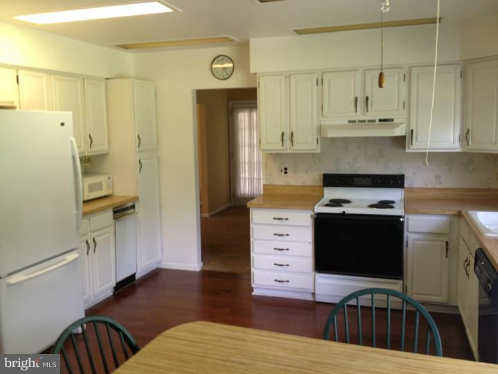 50 West Tomlin Station Road Mickleton, NJ 08056 - Photo 18 of 21
