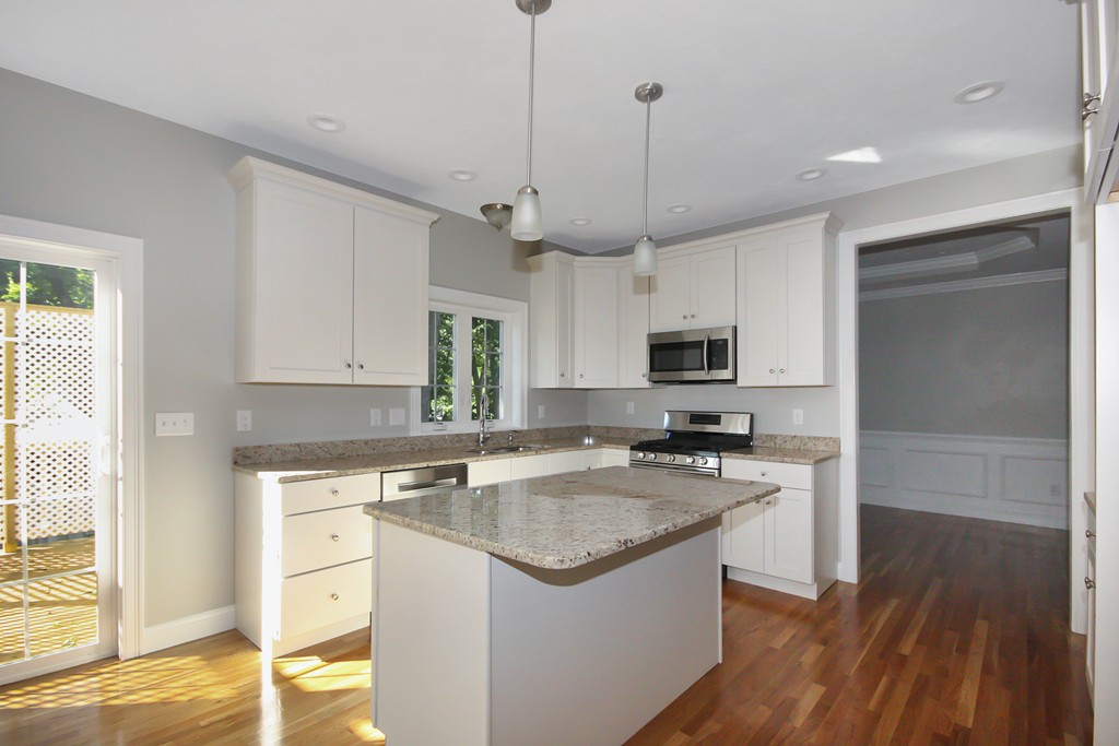 3 Prescott Street Clinton, MA 01510 - Photo 5 of 20 Gallery Image 5