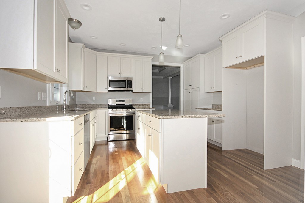 3 Prescott Street Clinton, MA 01510 - Photo 8 of 20 Gallery Image 8