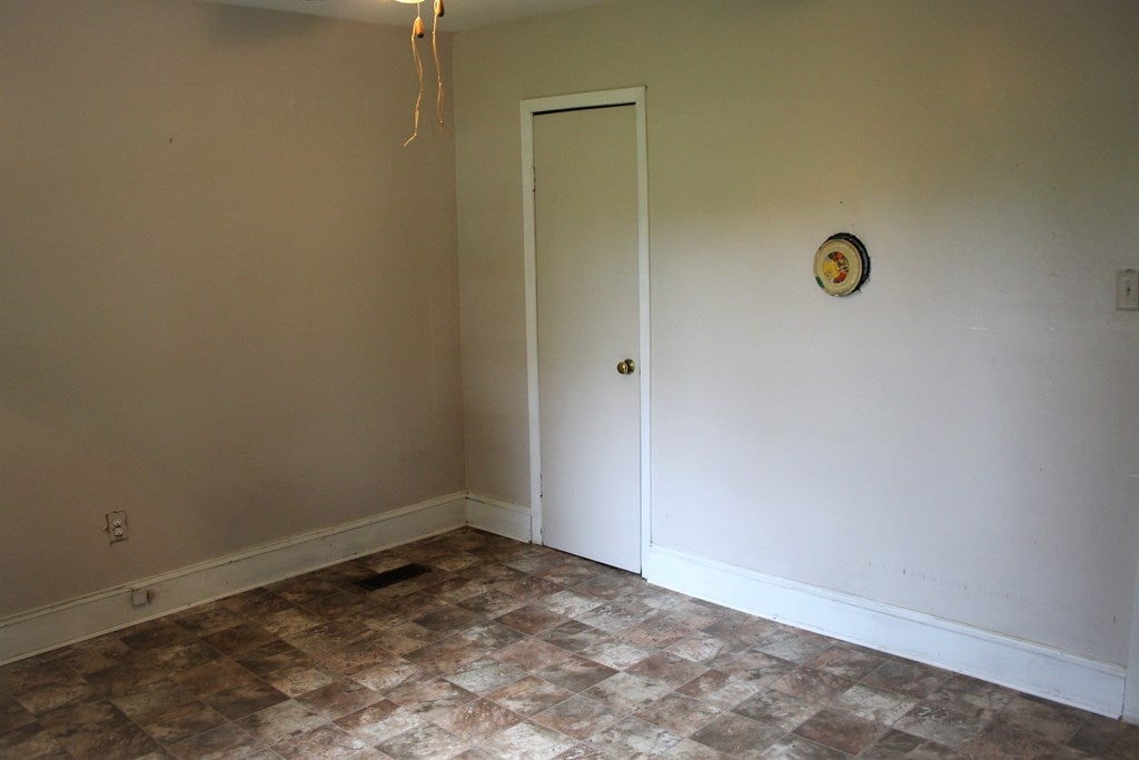 745 Sugar Hill Road Kenbridge, VA 23944 - Photo 20 of 26 Gallery Image 20