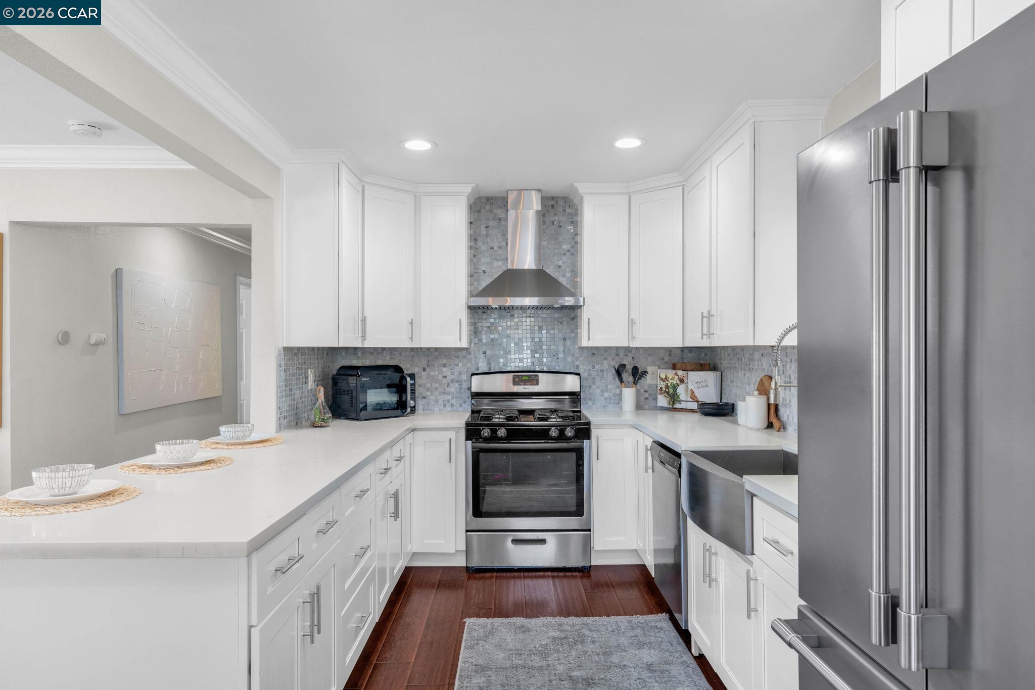 5092 Black Oak Road Concord, CA 94521 - Photo 6 of 55