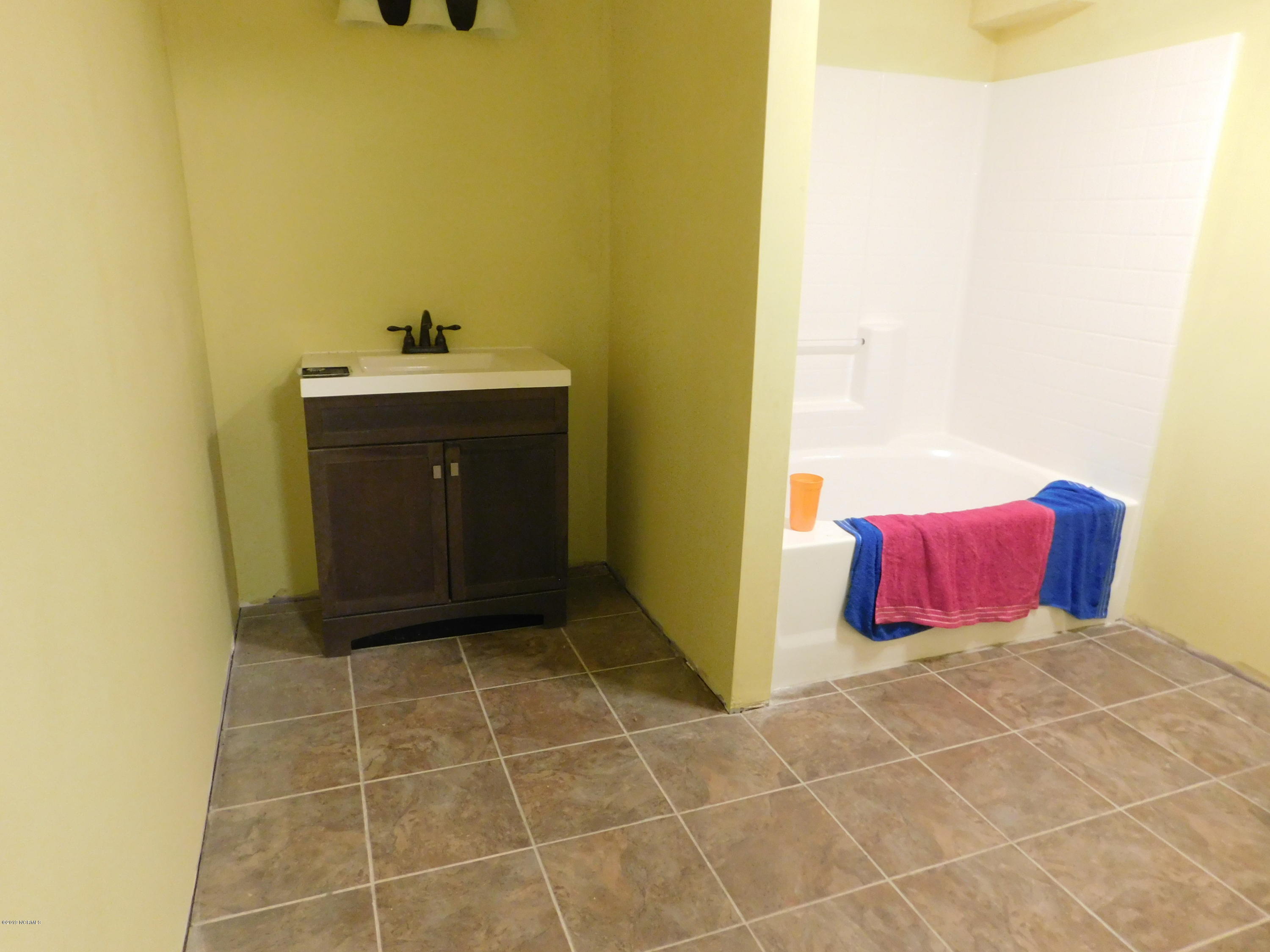 345 Cowell Loop Road Bayboro, NC 28515 - Photo 36 of 44 This bathroom is a blank canvas.
