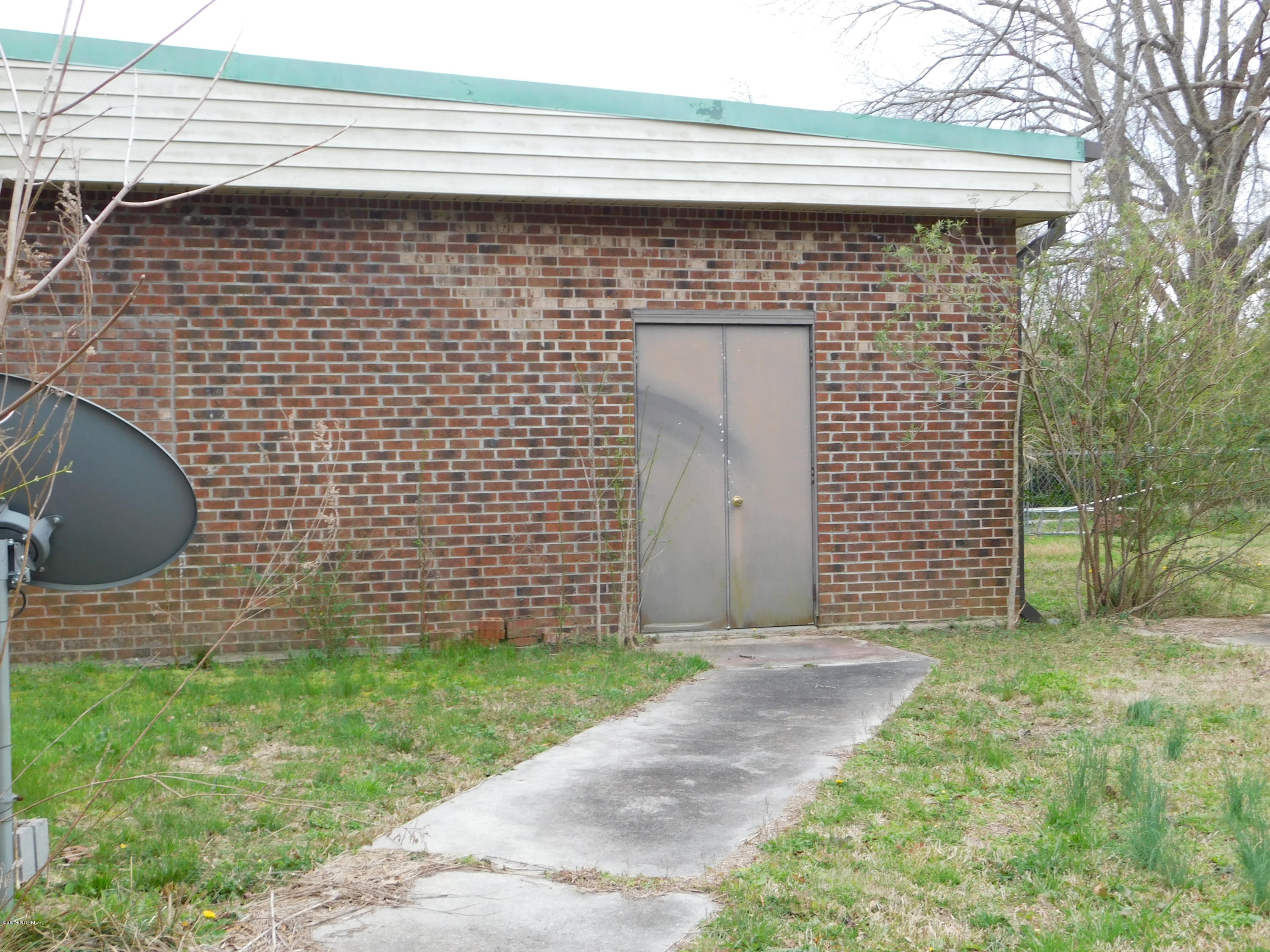 345 Cowell Loop Road Bayboro, NC 28515 - Photo 8 of 44 Door leading to what could be just about anything.