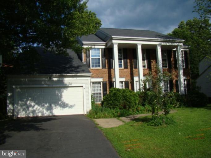 8552 Yoder Street Manassas, VA 20110 - Photo 1 of 3 Exterior (Main)
