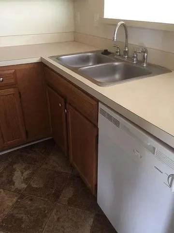 $1,300 | 3477 Shepherds Path, Decatur, GA 30034