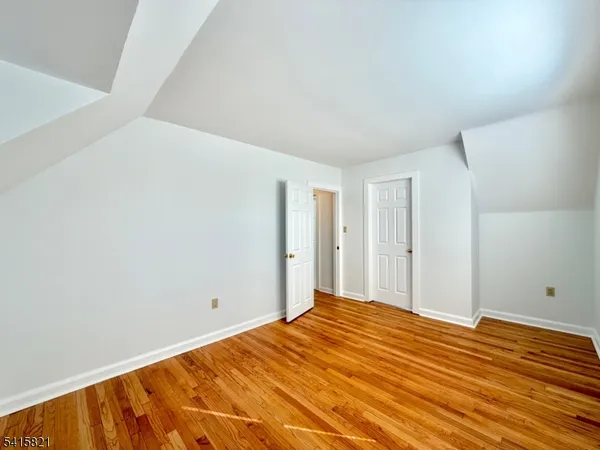 a view of a yard with a house