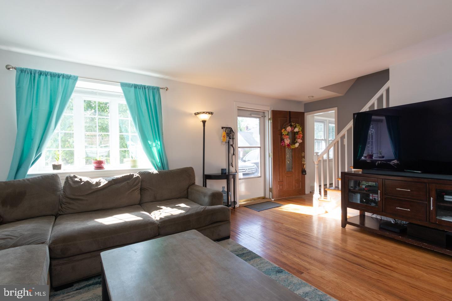 2227 Locust Road Morton, PA 19070 - Photo 2 of 22 Gallery Image 2