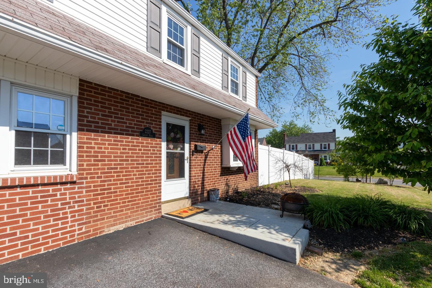 2227 Locust Road Morton, PA 19070 - Photo 5 of 22 Gallery Image 5