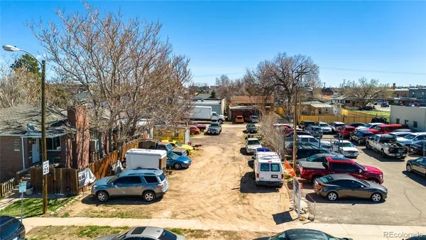 $225,000 | 1548 Chester Street, Aurora, CO 80010