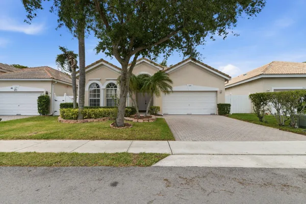 $479,900 | 3401 Northwest 70th Avenue, Margate, FL 33063