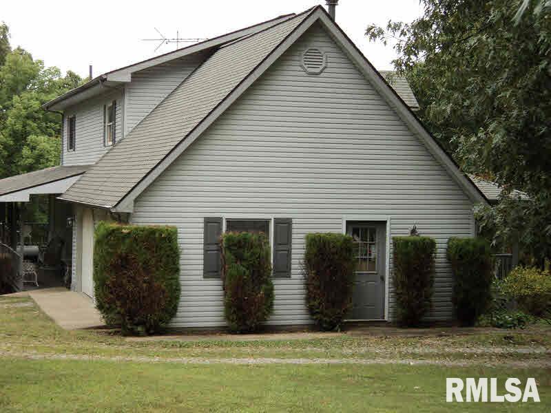 1120 Sally Holler Road Harrisburg, IL 62946 - Photo 4 of 32 Gallery Image 4