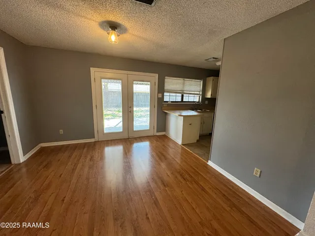 $1,450 | 107 Village Lafayette La, Lafayette, LA 70506