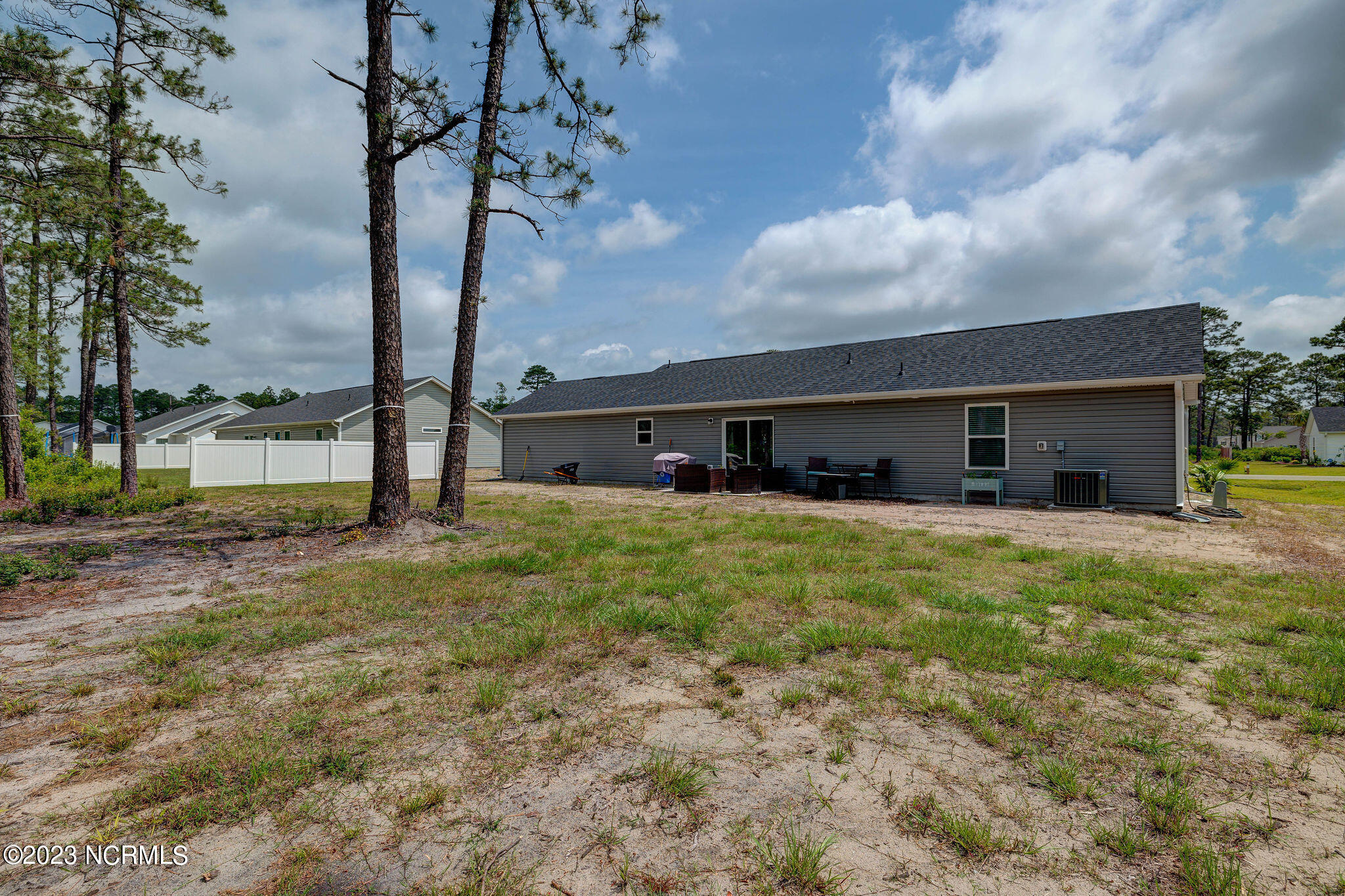 900 Golfview Road Southport, NC 28461 - Photo 36 of 38 900GolfviewEdit-37