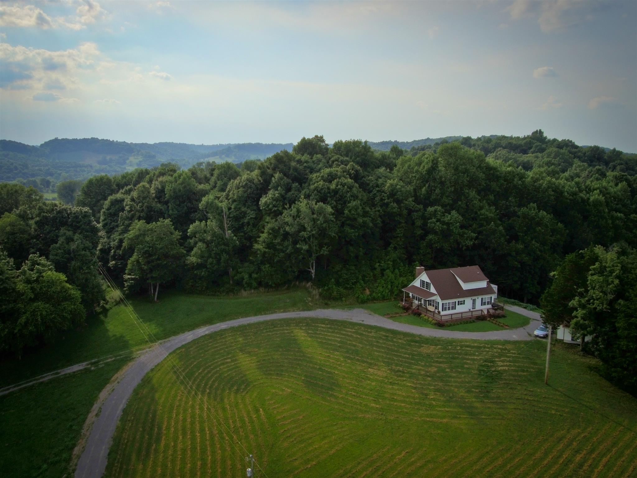 150 Jake Branch Road Beechgrove, TN 37018 - Photo 5 of 30 Gallery Image 5