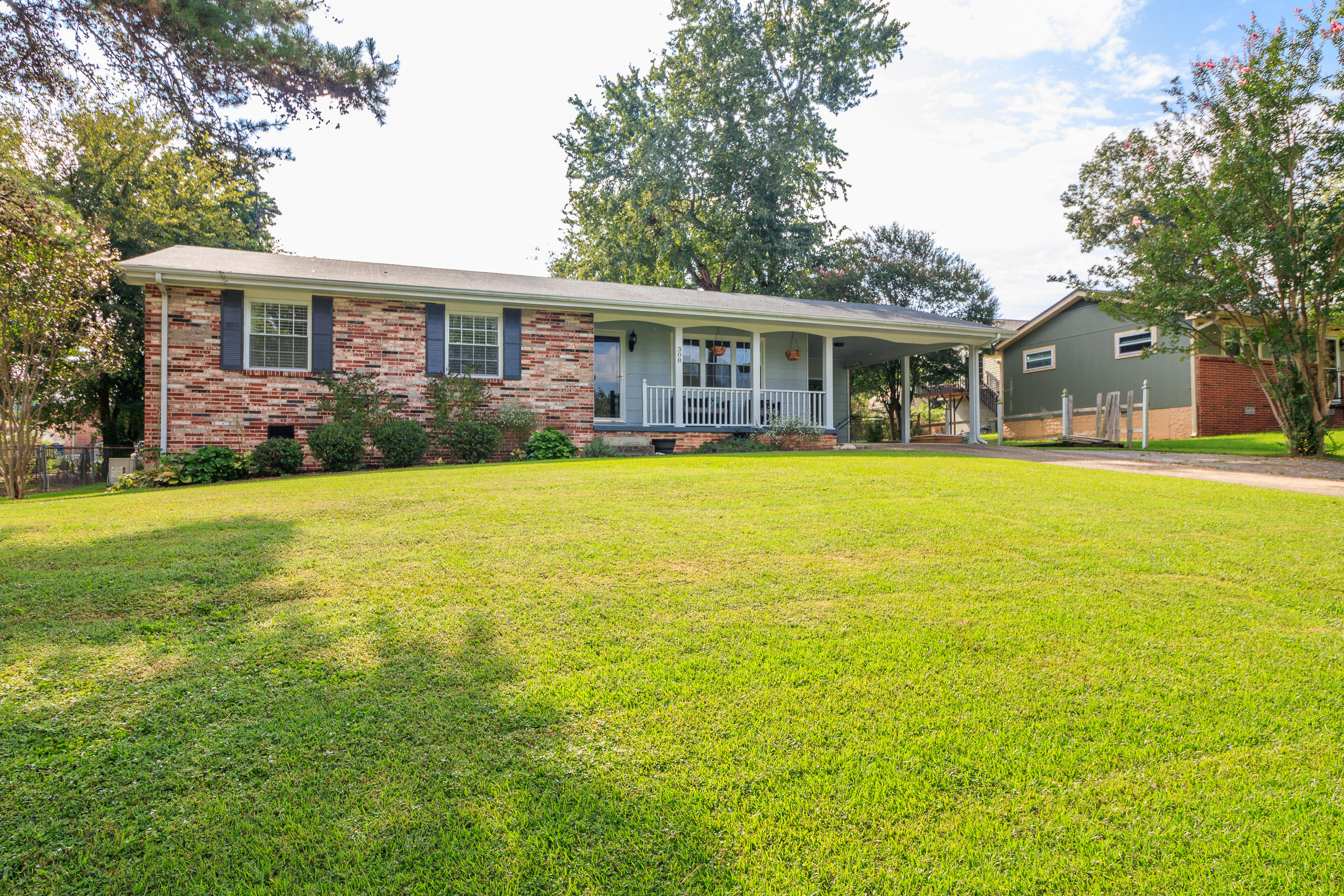 308 East Huntington Road Rossville, GA 30741 - Photo 2 of 43 308 East Huntington Rd.