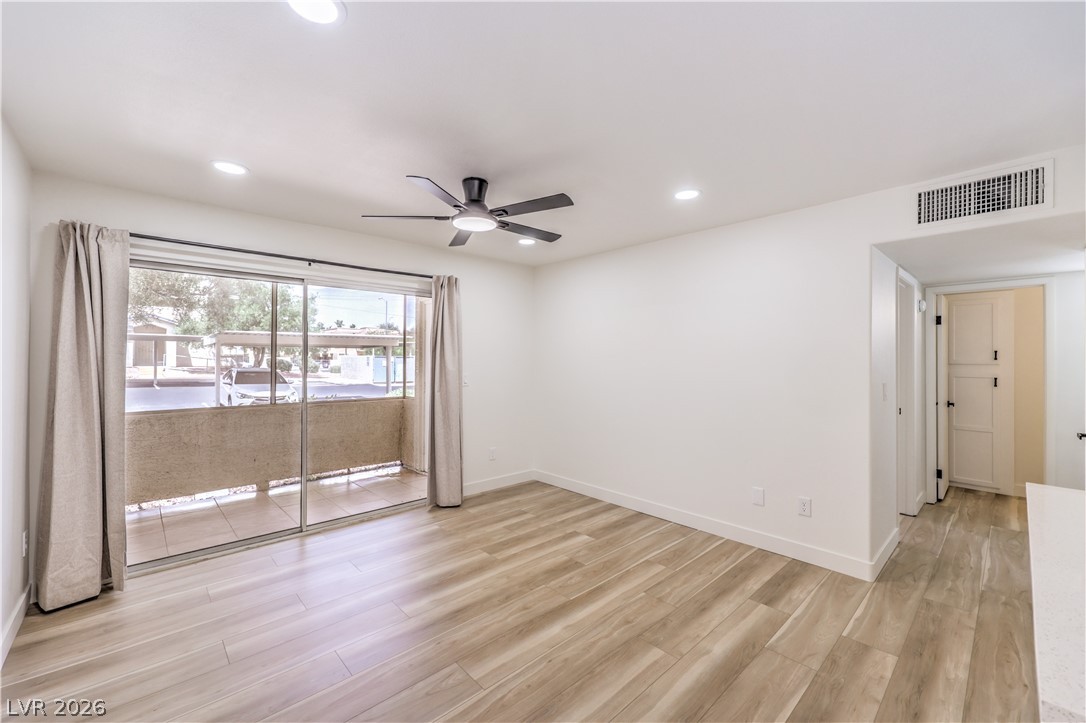 3425 East Russell Road, Unit 147 Las Vegas, NV 89120 - Photo 5 of 27