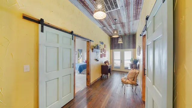 $640,000 | 5801 County Road 4128, Scurry, TX 75158