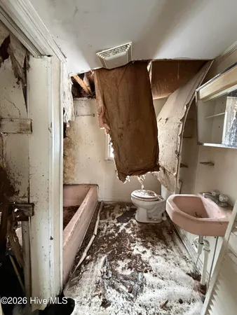 $14,900 | 214 East Central Street, Seaboard, NC 27876