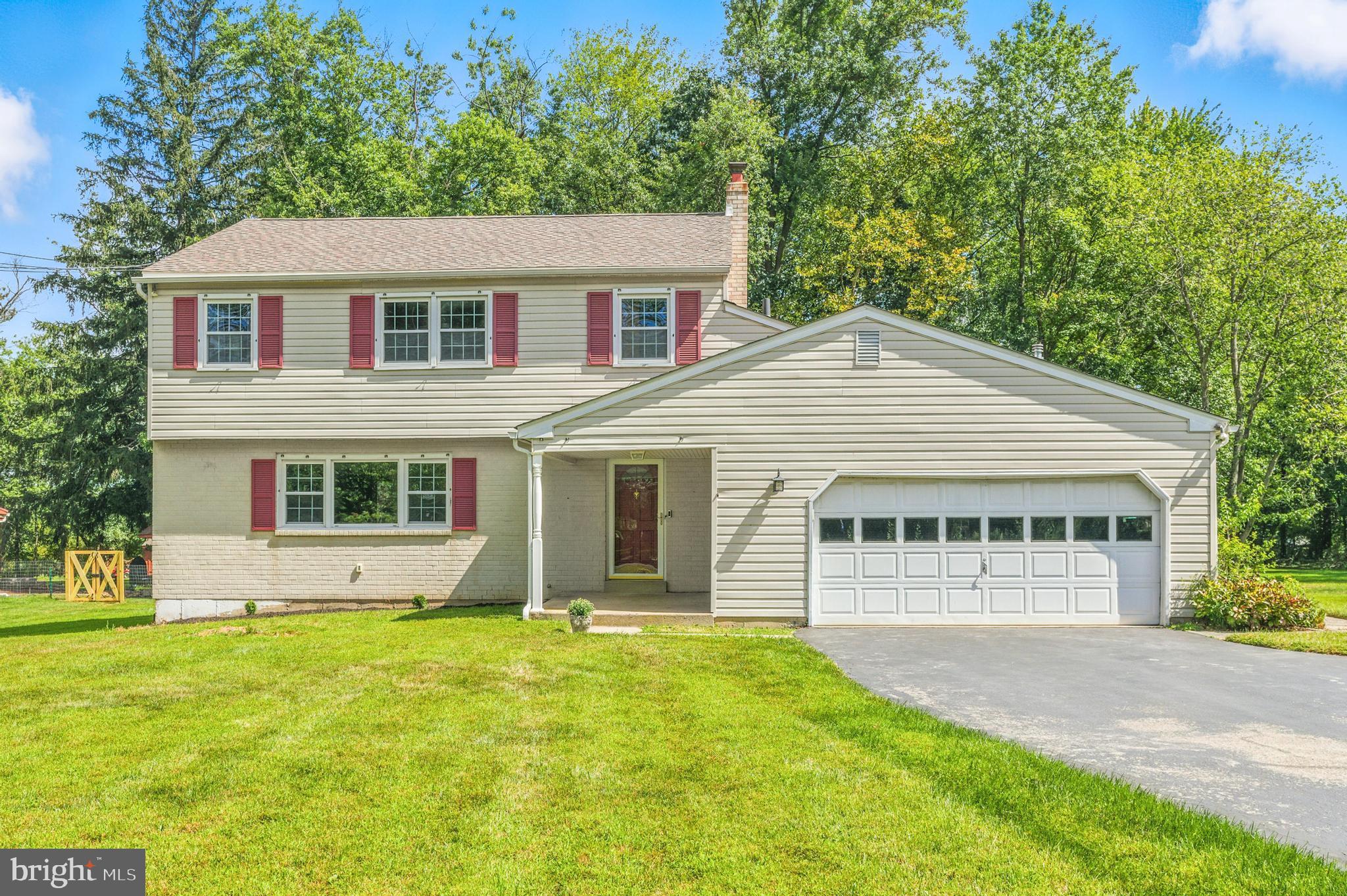 3218 Nottingham Road Norristown, PA 19403 - Photo 2 of 33 Gallery Image 2