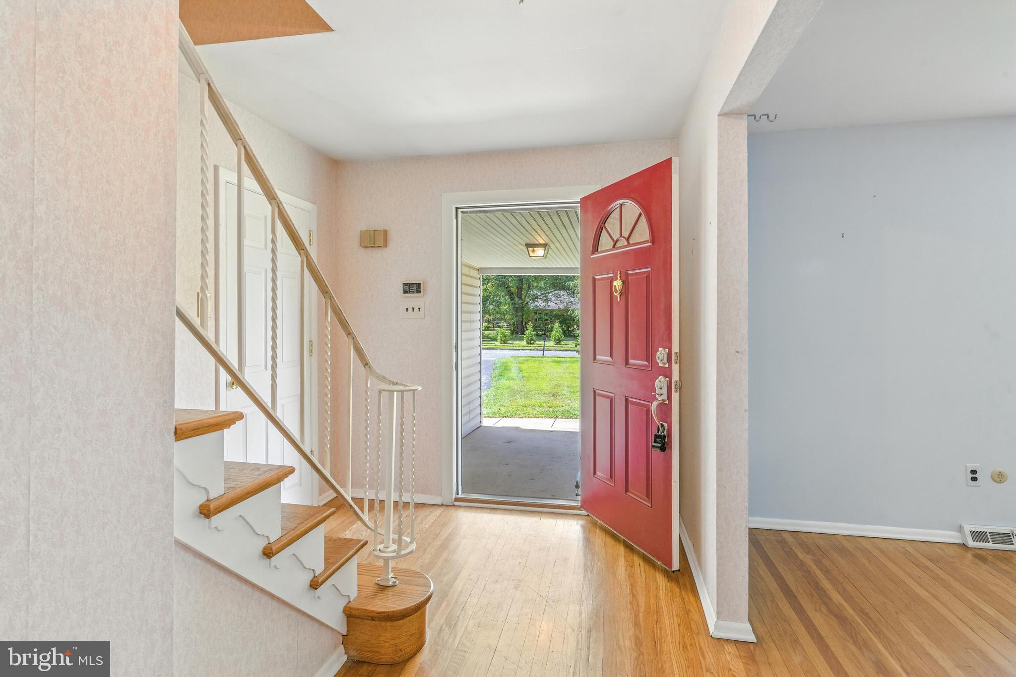 3218 Nottingham Road Norristown, PA 19403 - Photo 4 of 33 Gallery Image 4